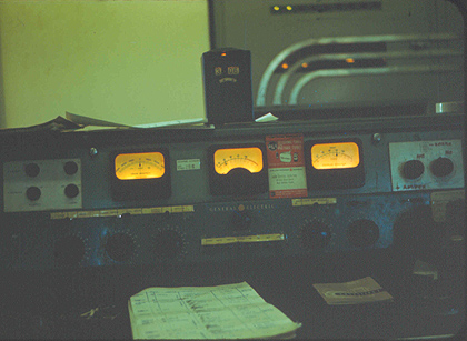 WPOP's General Electric console circa December 1959